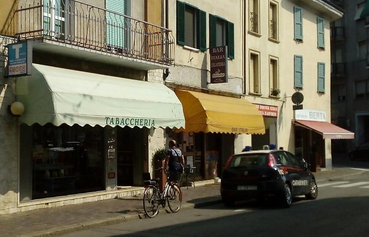 Furto nella notte, via un migliaio di Gratta e Vinci