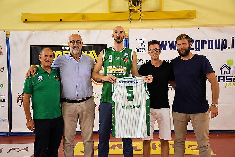 Sansebasket, ufficializzato l'ingaggio di Roberto Cazzaniga
