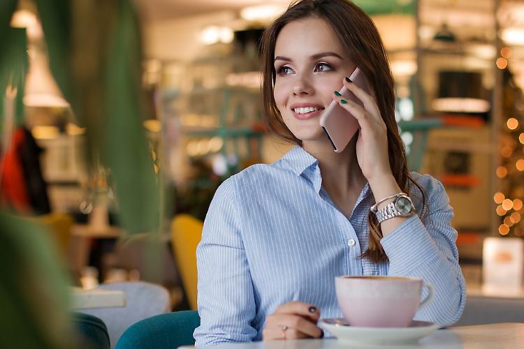 Iss: 'L'uso dei cellulari non provoca tumori'