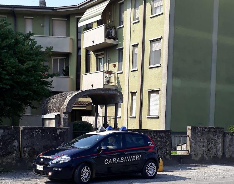 Testate e morsi ai carabinieri, ora  il carcere