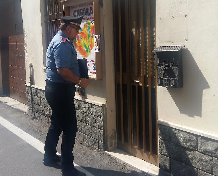 Vandalismo contro la sede del Pd, denunciato un 34enne