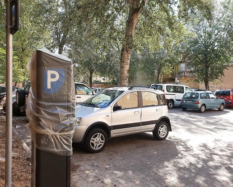 Aem amplia l’offerta, due nuovi parcheggi
