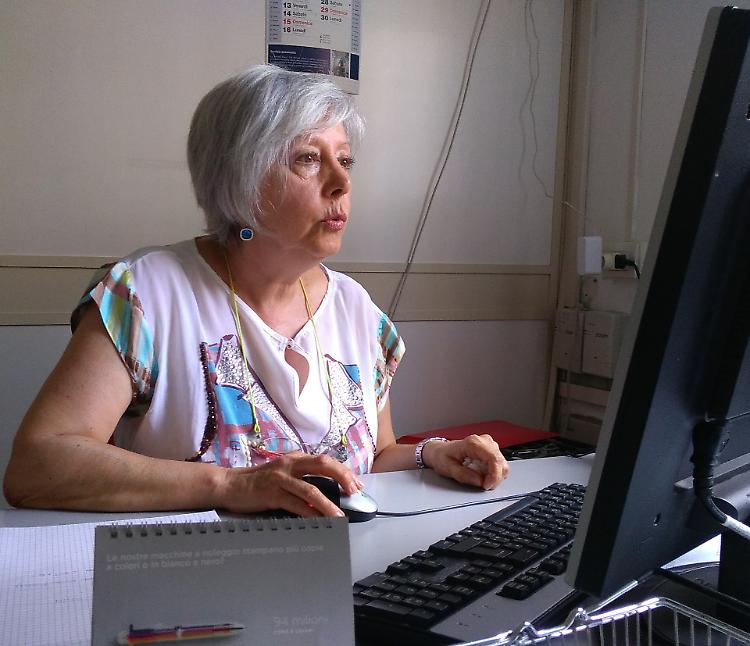 Con il telefono amico nasce una comunità solidale