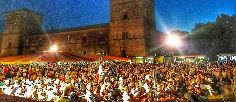 «Pagato poco per anni»: il Comune aumenterà la tassa al Pd