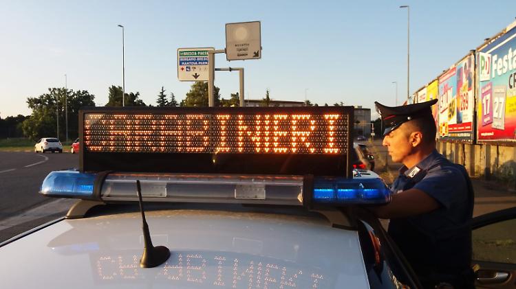 Carabinieri, territorio al setaccio: in nove nei guai per alcol e droga