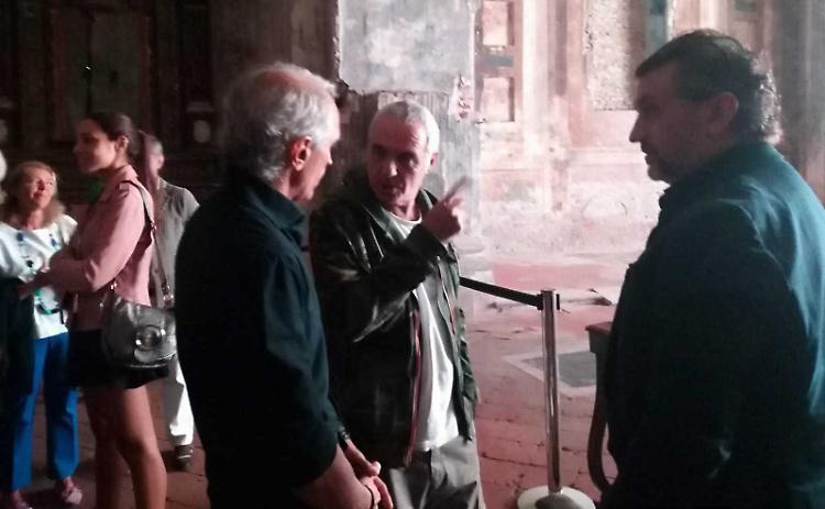 Panariello in San Carlo per la mostra di Giorgio Palù