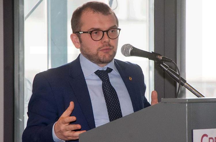 Rolfi: "Lombardia regina del latte: bisogna riportarlo nelle scuole"