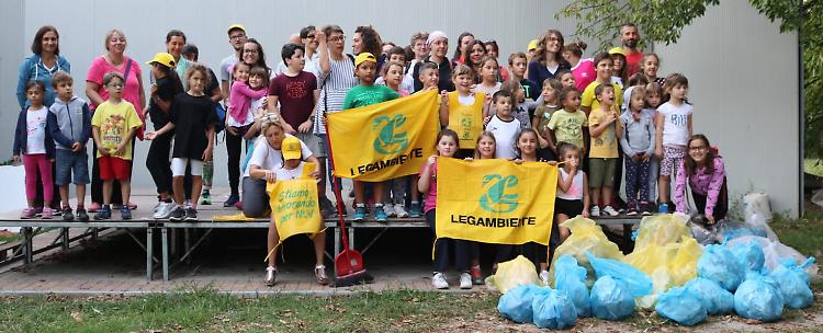 Monticelli, puliamo il mondo. Piccoli ecologisti all'opera