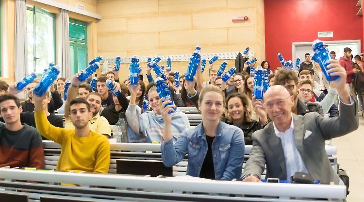 Politecnico, con Padania Acque brindisi per l'ambiente