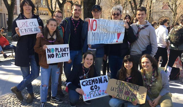 Gli studenti scioperano per il clima, ma senza la giustifica
