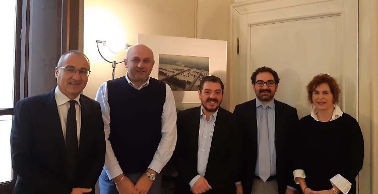 Centro Padane apre ai Comuni, resta la parità tra Cremona e Brescia