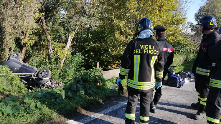 Grave incidente sulla Melotta, eliambulanza per un 19enne