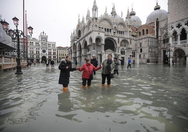  Venezia, peggiora previsione: marea a 160