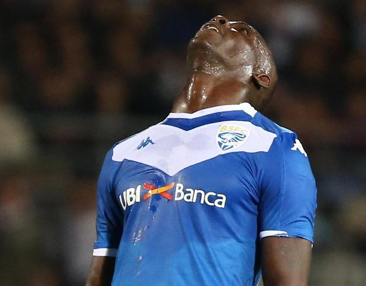 Calcio: Brescia, chiesto il licenziamento di Balotelli 