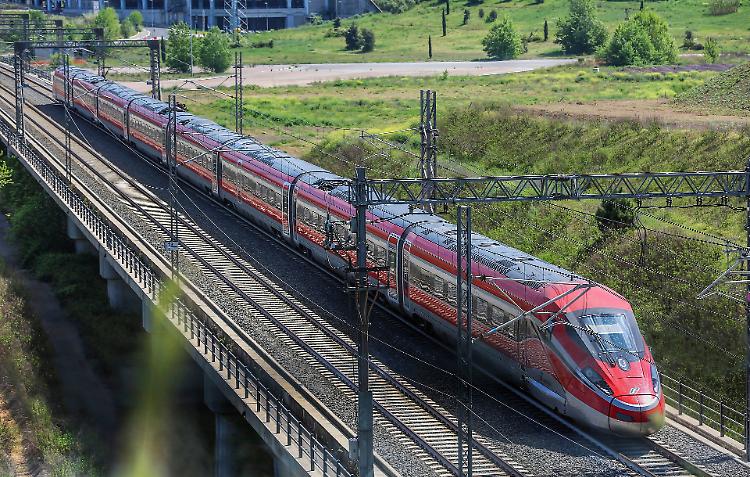 Trenitalia sbarca in Spagna con l'alta velocità