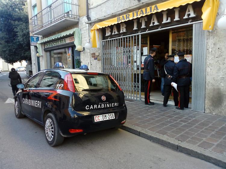 Bar Italia, cinque giorni di chiusura per motivi di pubblica sicurezza