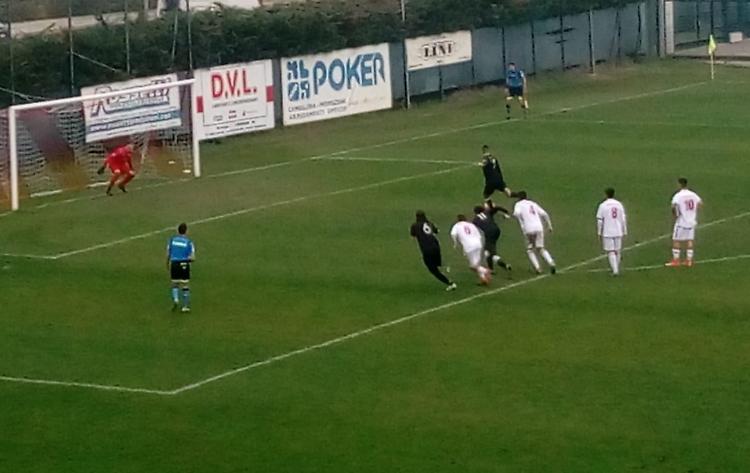 Correggese - Crema 1908  3-3 al 60' rigore di Pagano