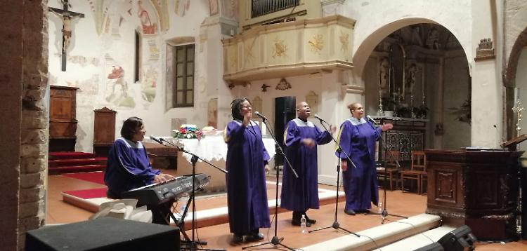 Gospel di Natale nella pieve romanica, tutto esaurito