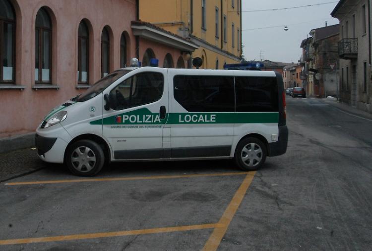 Polizia locale, via duemila punti in anno