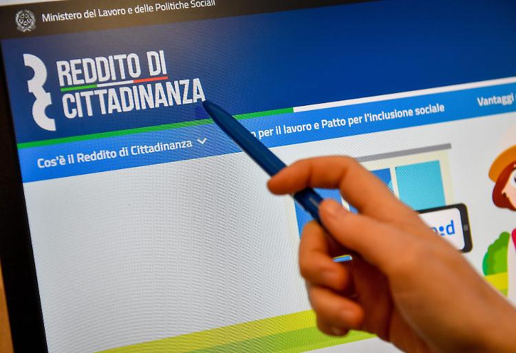 Reddito di cittadinanza, ne beneficiano 341