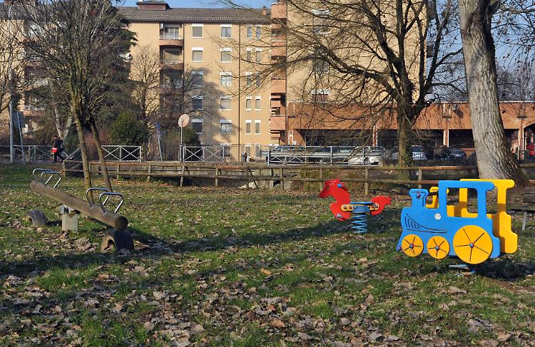 Degrado a Ombriano, area verde pericolosa e strade insicure
