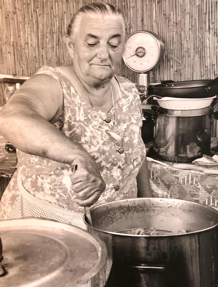 Addio a nonna Agnese regina della frittata con le rane