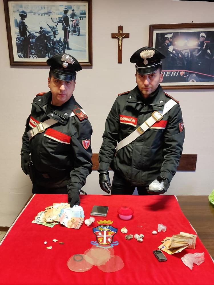 Blitz antidroga, un arresto e sequestro di oltre 100 grammi di cocaina