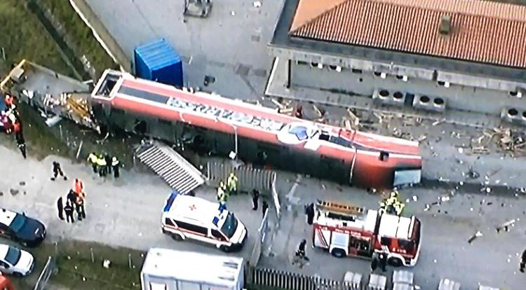 Deraglia Frecciarossa vicino a Lodi, 2 morti e 27 feriti
