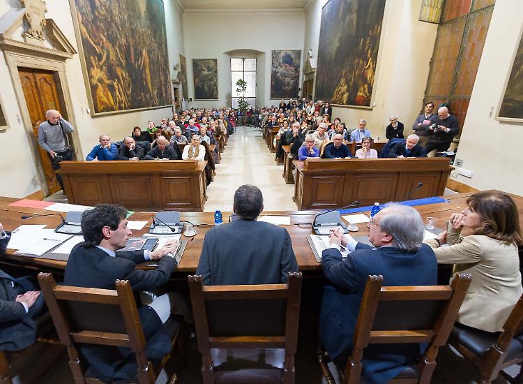 Polemica sull'utilizzo delle sale: «Concesse sempre agli stessi»