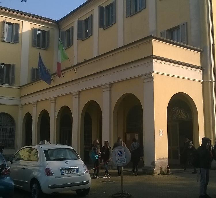 Scuola e ambiente: «Fondi dal risparmio elettrico»