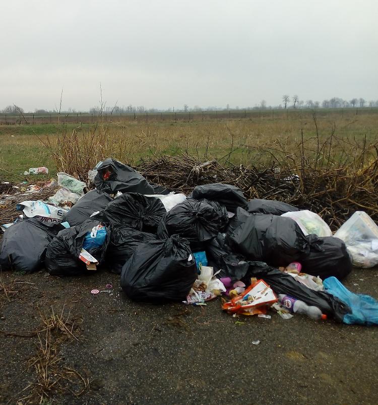 Cise, rifiuti abbandonati: trovato l'accordo per ripulire l'area