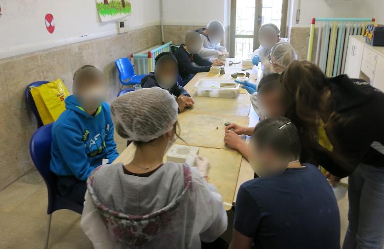 Il mondo favoloso di Gruppo Gamma contro la paura del virus