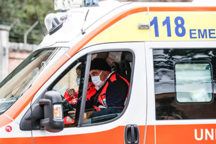Coronavirus: morto un operatore 47enne del 118 di Bergamo