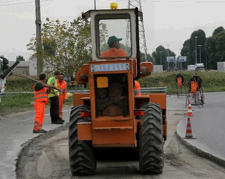 Città cantiere, priorità ai lavori sulle strade 
