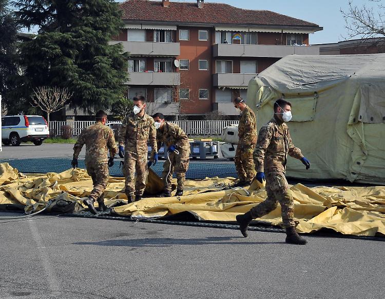 Coronavirus: Guerini, più soldati ma niente militarizzazione