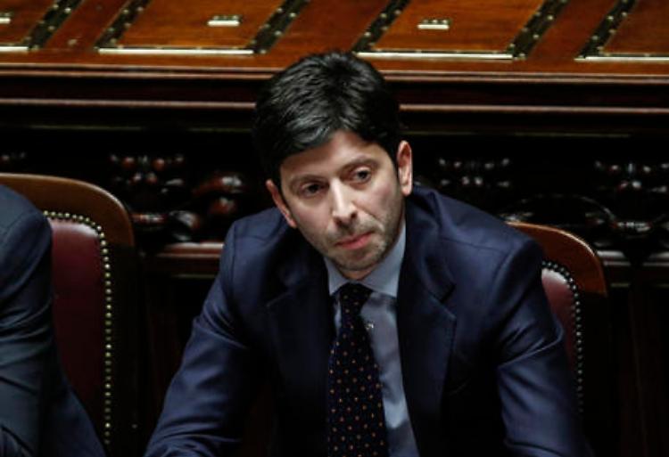 La Lombardia vuole il coprifuoco, ok del ministro Speranza