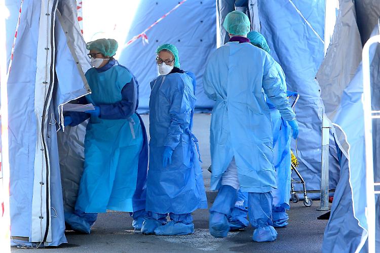 Dramma Covid a Dosolo: su 30 positivi al Coronavirus 9 sono deceduti