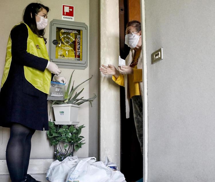 Coronavirus, istanza di Regione Lombardia contro lo stop del Tar alle consegne a domicilio