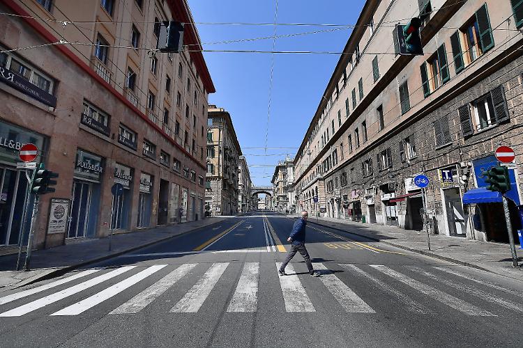 Coronavirus: ipotesi di altri 15 giorni di misure restrittive e in casa fino al 2 maggio