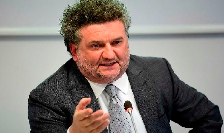 Coronavirus: Mattinzoli migliora, "come travolto da due Tir"
