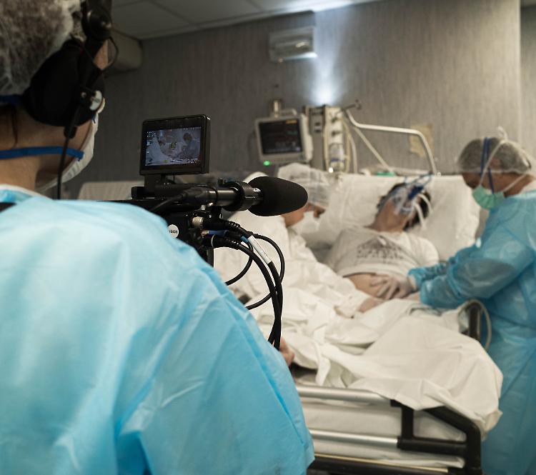 Coronavirus, l’epidemia diventa un film