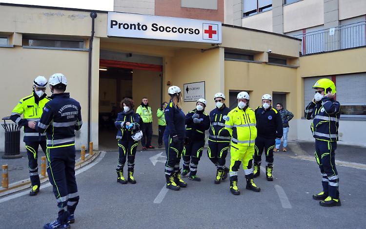 Quattro volte i morti  del 2019, ma in 320 sconfiggono il Covid