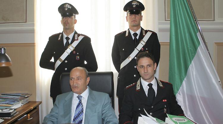 Addio al procuratore Padula