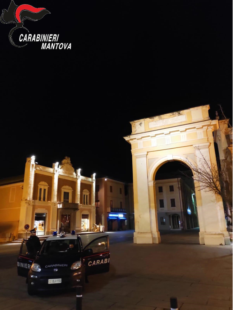 Coronavirus, fornisce false generalità ai carabinieri: denunciato