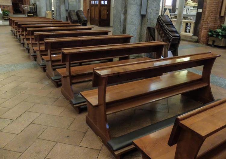 Viminale: sì a cori messe, no distanziamento congiunti 