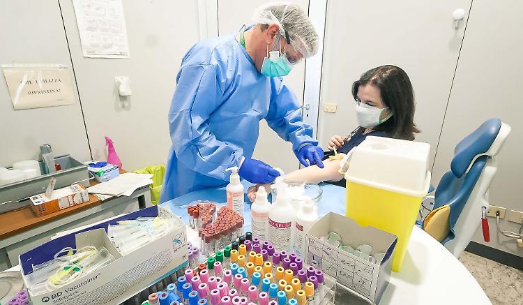 Coronavirus, Monte Cremasco: via ai test rapidi a 30 euro
