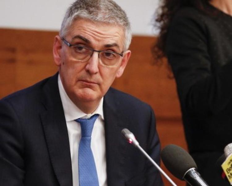 Covid: Brusaferro, attenti a eccessiva disinfezione