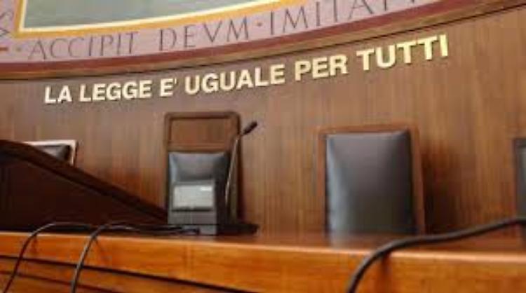 Picchiò il figlio a morte, condannata a 12 anni