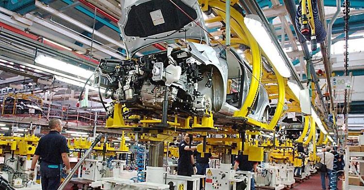 Crolla la produzione industriale ad aprile- 19,1% su mese, -42,5% su anno