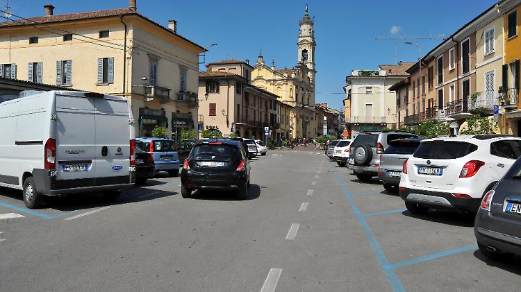 Porta Ombriano: «Via le auto»
